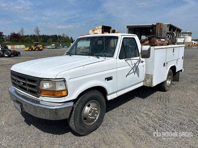 1992 Ford F-350 4x2 Autocarro di servizio