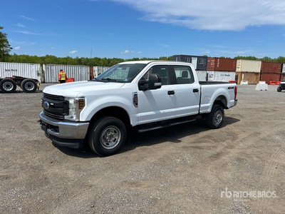 2018 Ford F-250 XL 4x4 Crew Cab Pickup