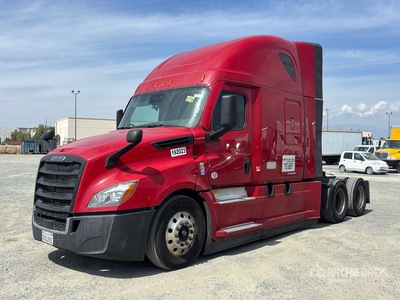 2022 Freightliner Cascadia 126 6x4 3- Achs Sattelzugmaschine mit Schlafkabine
