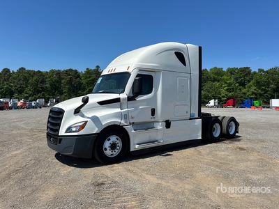 2022 Freightliner Cascadia 126 6x4 T/A Sleeper Truck Tractor