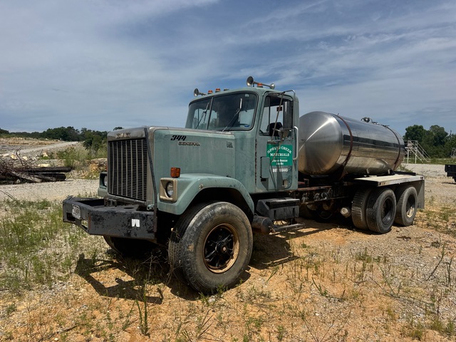 1985 GMC Off Road Truck