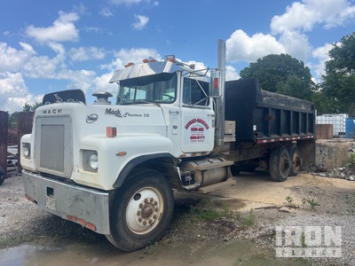 1984 3-Star 1 T/A Dump Truck