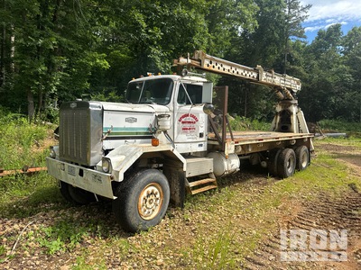 Straight Boom on 1988 Autocar 6x6 Boom Truck