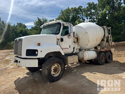 2005 IHC Concrete Mixer