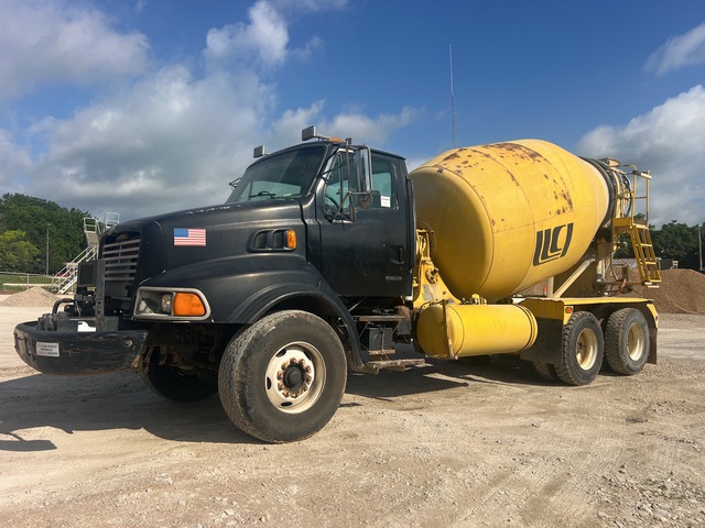 1999 Sterling LT9513 6x4 Mixer Truck