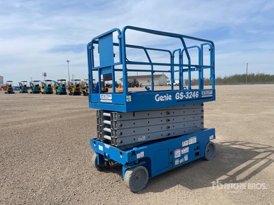 2010 Genie GS3246 Electric Scissor Lift