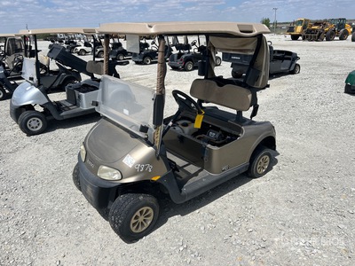 E-Z-Go RXV Golf Cart