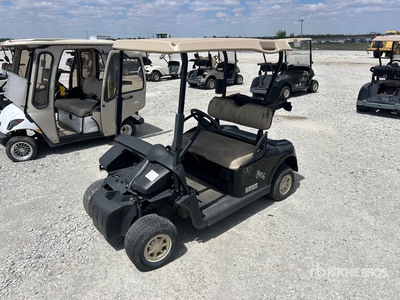 2011 E-Z-Go Electric Golf Cart