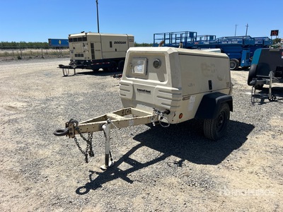 2011 Ingersoll Rand P185CFM Mobile Compressore