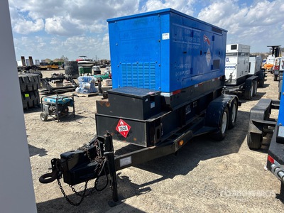 Cat 3056 88 kW Mobile Generator Set