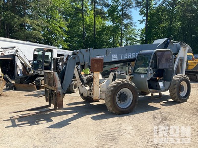 2005 Terex TH1056C Telehandler