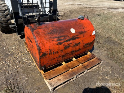 Westeel 100 gal Oil Tank