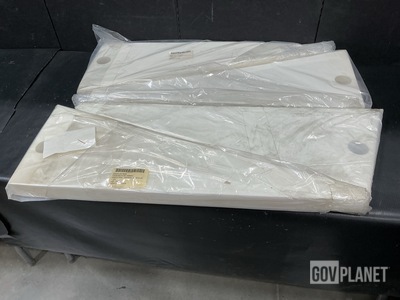 (83) Oshkosh 1996940 Thermal Insulations