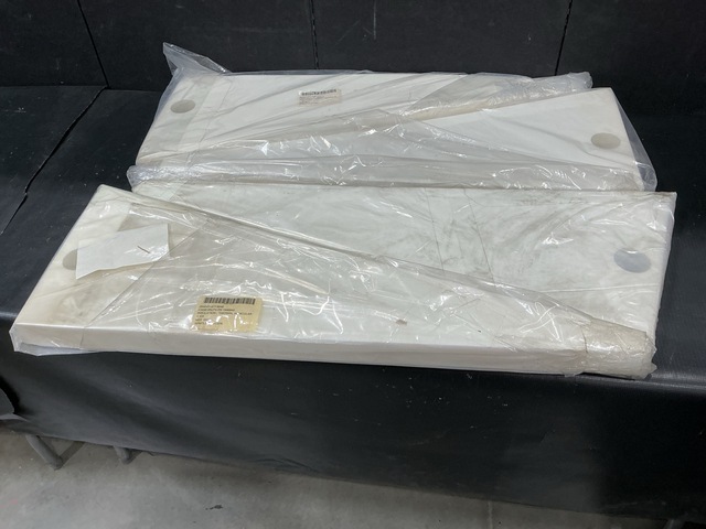 (83) Oshkosh 1996940 Thermal Insulations