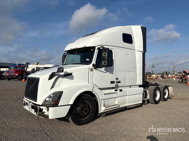 2016 Volvo Vnl 2016 Volvo Vnl 6X4 T/A Sleeper Truck Tractor