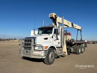 National 600E Straight Boom on 2005 Peterbilt 335 6x4 Boom Truck