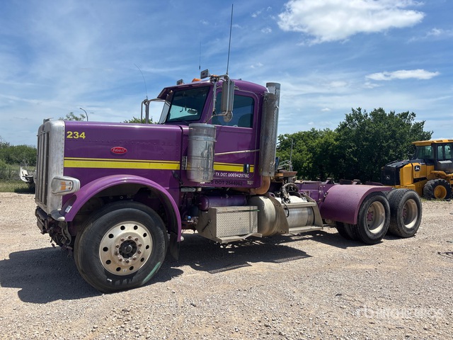 2014 PETERBILT 388
