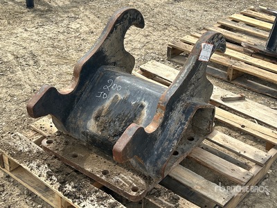 Brandt 20 in Q/C Bucket Lugs