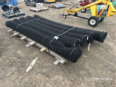 Quantity of (5) 2 x 6 x 10' Black Chain Link Schermen (Unused)
