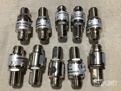 (90) Huber+Suhner 3406.17.0027 EMP Protectors