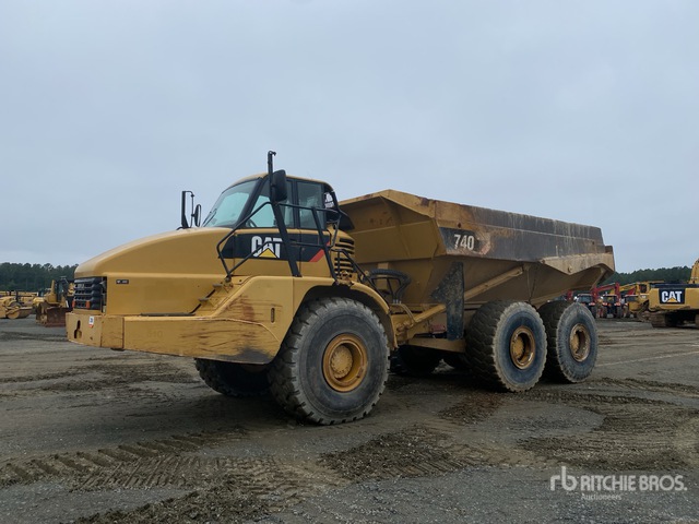 2008 Cat 740 Articulated Dump Truck