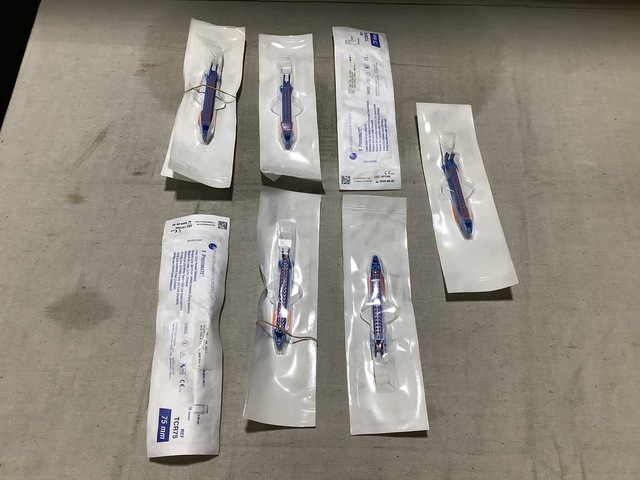 (26) Ethicon Endo-Surgery TCR75 Linear Cutter Reloads (26) Ethicon Endo-Surgery TCR75 Linear Cutter Reloads