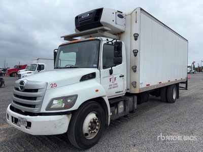 2017 Hino 268 4x2 Camions réfrigérés