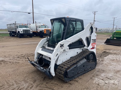 2009 Bobcat T190 Two-Speed Compact Track Loader