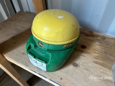 2014 John Deere Star Fire 3000 GNSS Receiver