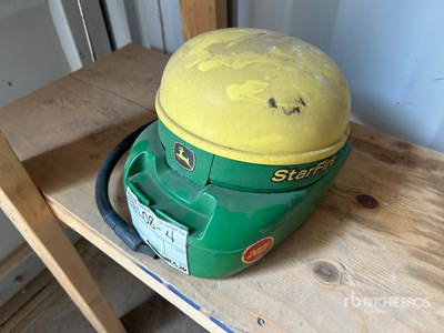 2013 John Deere Star Fire 3000 GNSS Receiver