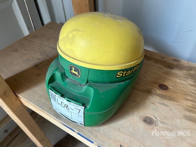 2014 John Deere Star Fire 3000 GNSS Receiver