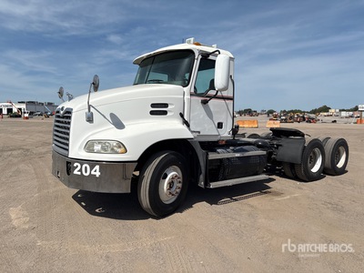 2007 Mack CXN613 6x4 Cabeza Tractora Cabina Corta