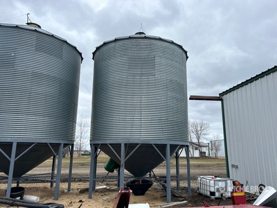 Westeel 2000 5 Ring Hopper Grain Bin