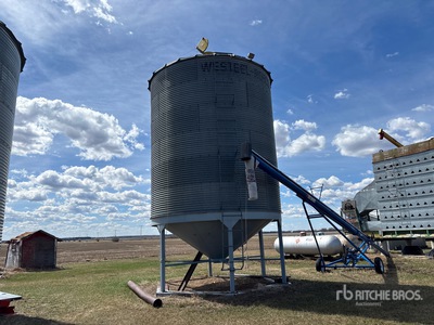 Westeel 2000 +/- 2000 bu 6 Ring Hopper Grain Bin