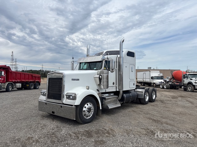 2001 KENWORTH
