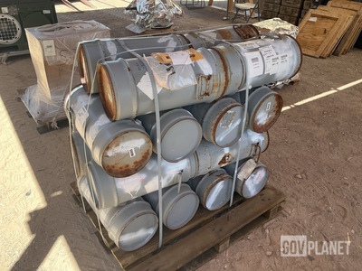 (16) Metal Drums