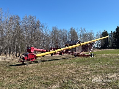 Wheatheart MKX 130-74 13 in x 74 ft Swing Grain Auger