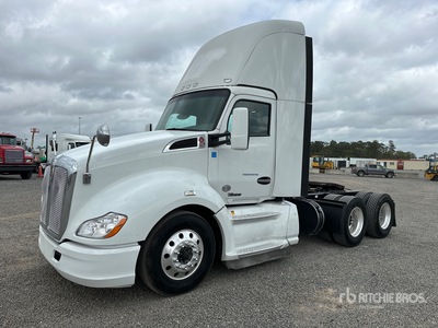 2019 Kenworth T680 6x4 T/A Day Cab Truck Tractor