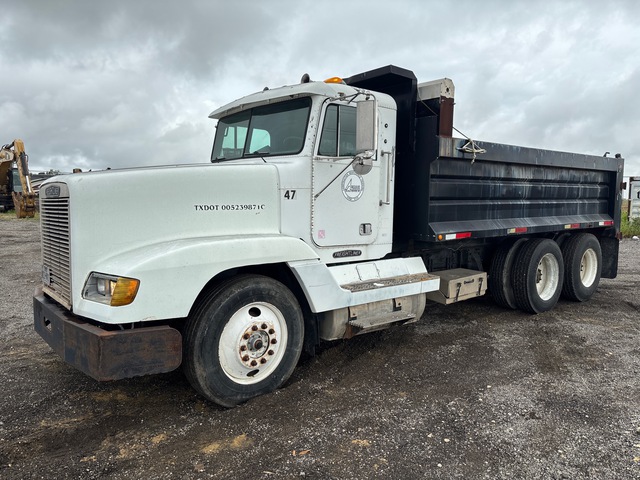 1993 Freightliner FLD 6x4 T/A Dump Truck