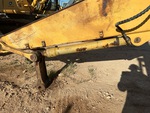 Hydraulics with Bucket Cylinder