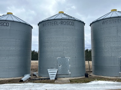 Westeel-Rosco +/- 2000 bu 6 Ring Grain Bin