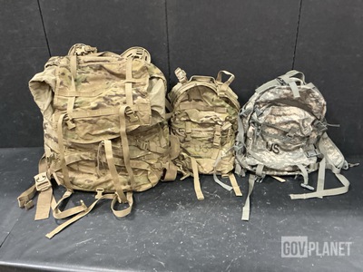 (4) Large Field Pack Sets, (8) Field Packs & Assorted Items