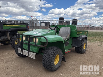 John Deere Gator Turf 4x4 Utility Vehicle
