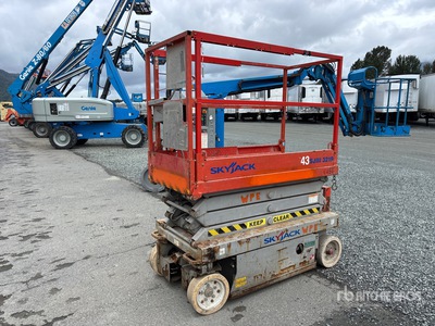 Skyjack SJIII3219 Electric Scissor Lift