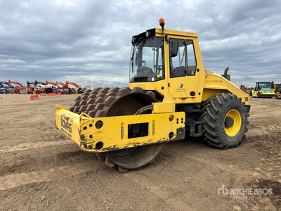 2011 Bomag BW213PDH-40 コンパクター