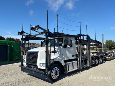 2014 Volvo VAH 6x4 Car Carrier Truck