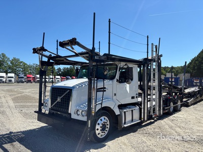 2015 Volvo VAH 6x2 Car Carrier Truck