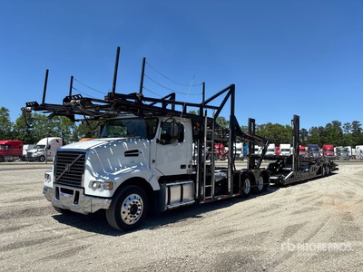 2016 Volvo VAH 6x4 Autotransporter