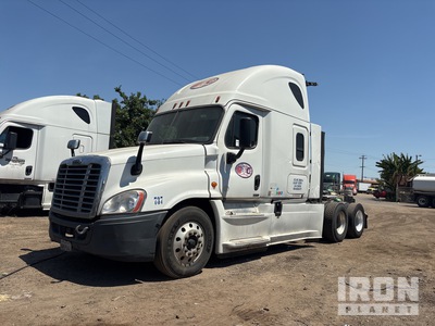 2017 Freightliner Cascadia 126 6x4 Cabina con cuccetta per trattore stradale