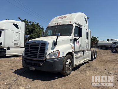 2017 Freightliner Cascadia 126 6x4 T/A Sleeper Truck Tractor